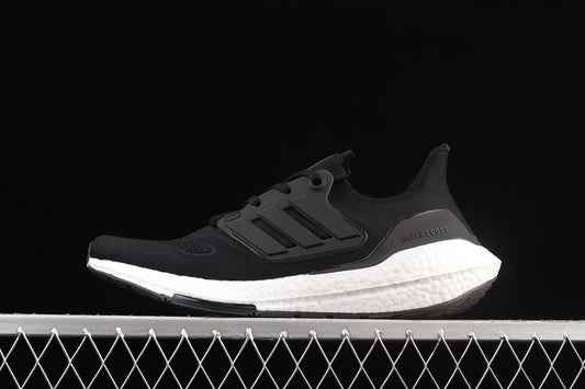 Adidas Ultra Boost 22 Black White