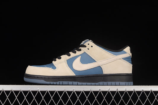 Nike SB Dunk Low Light Cream Thunderstorm