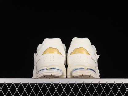 New Balance 2002R Protection Pack White Salt