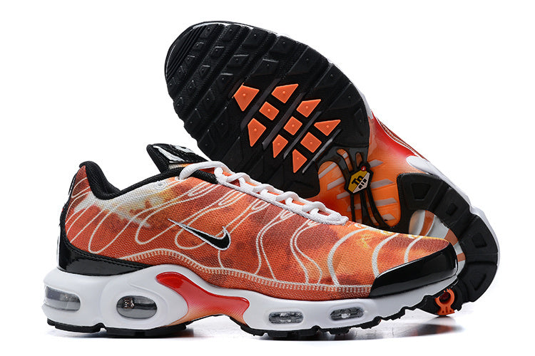 Nike Air Max Plus Light Photography