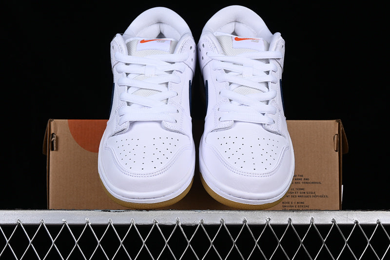 Nike SB Dunk Low Pro White Gum