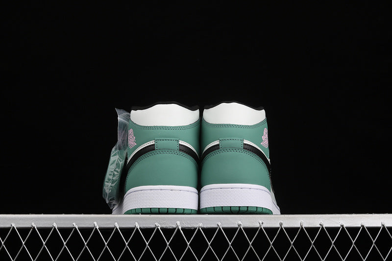 Jordan 1 Mid Dutch Green