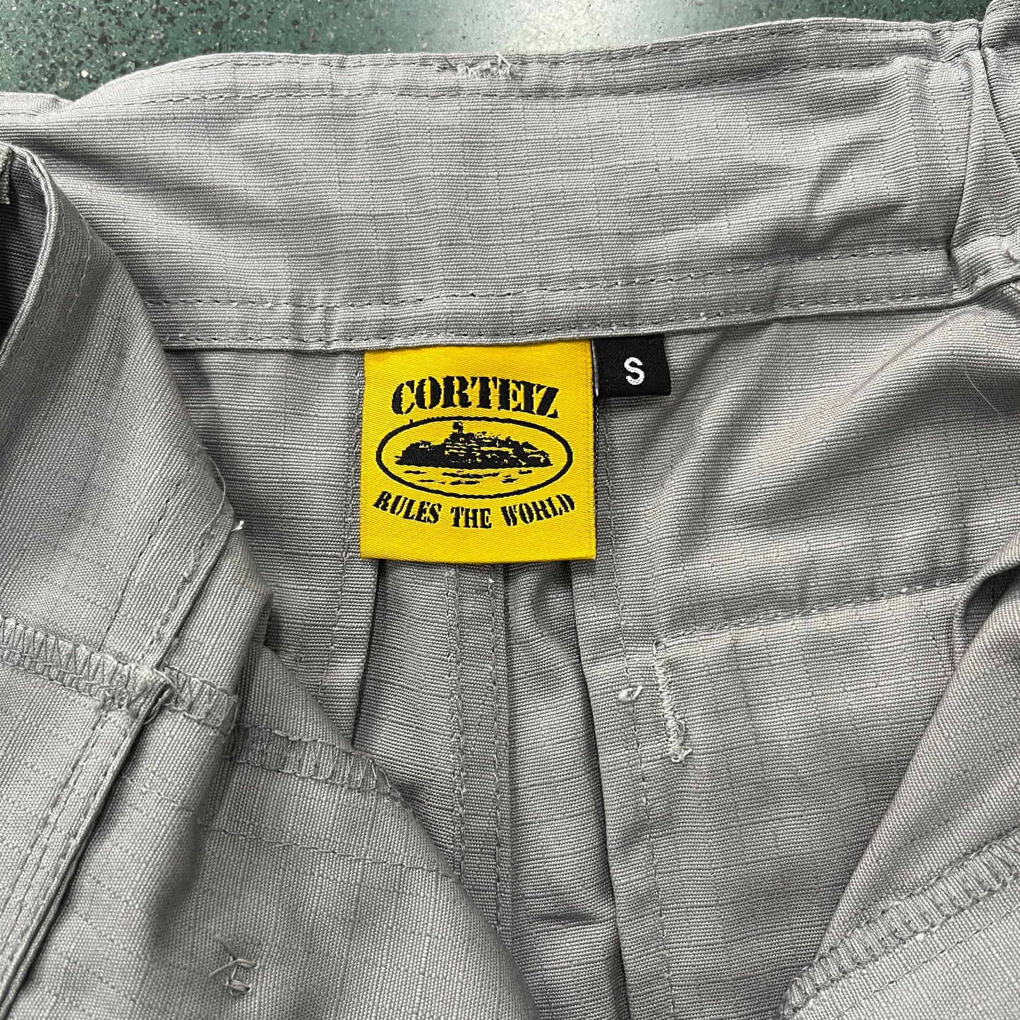 Corteiz Alcatraz Cargo Shorts Grey