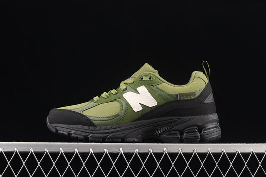 New Balance 2002R The Basement Moss Green