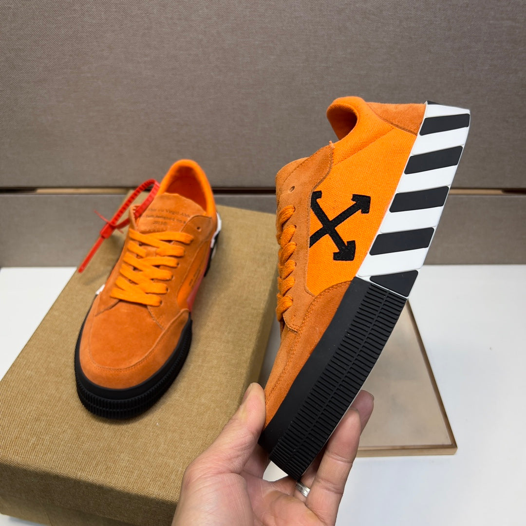 Off-White Vulc Low Orange