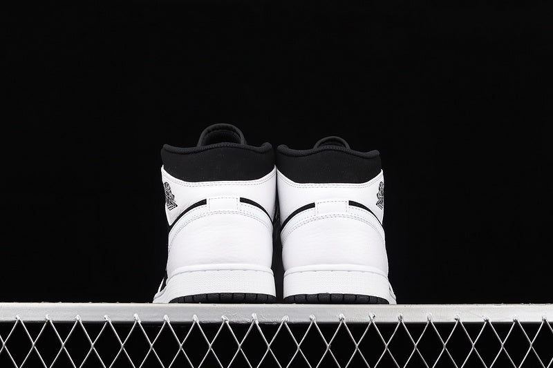 Jordan 1 Mid White Black