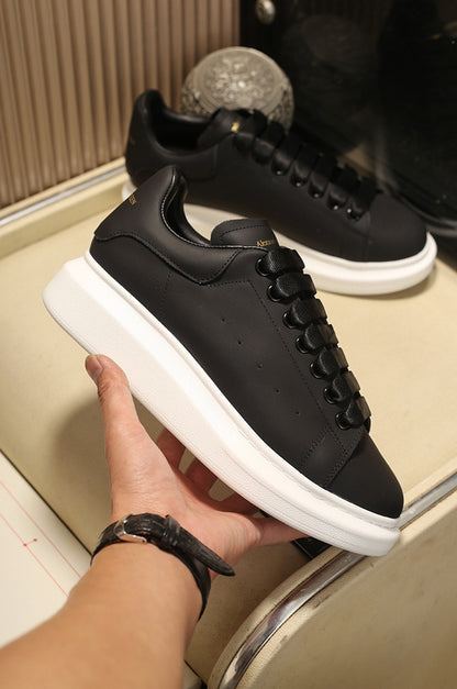 Alexander McQueen Oversized Black White Sole