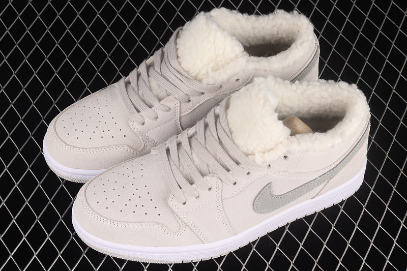 Jordan 1 Retro Low Sherpa Fleece