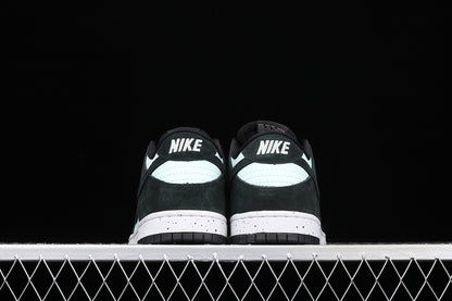 Nike SB Dunk Low Barely Green