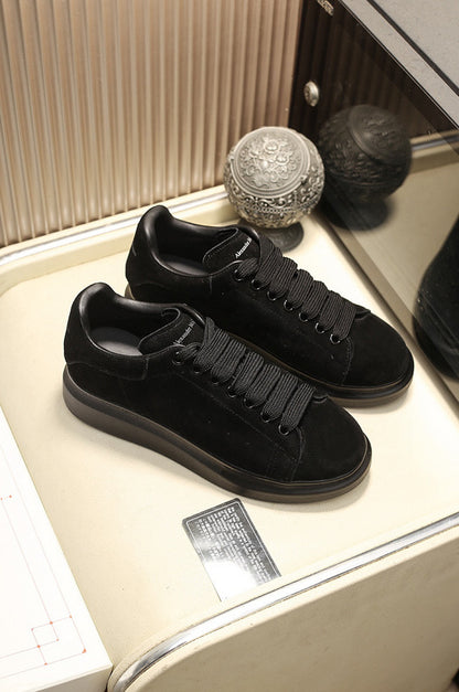 Alexander McQueen Oversized Triple Black