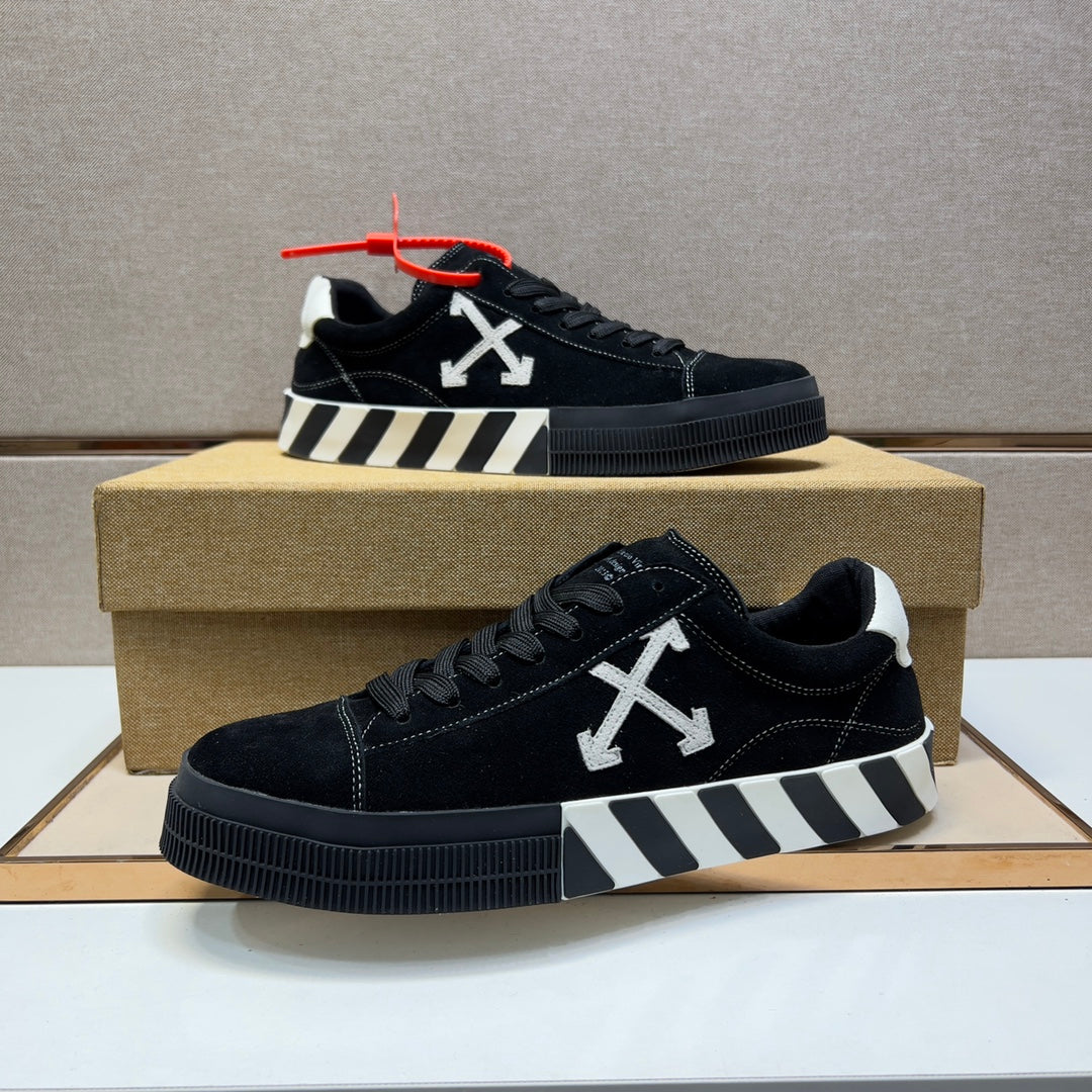 OFF-WHITE Vulc Low Black White