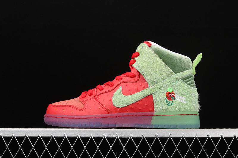 Nike SB Dunk High Strawberry Cough