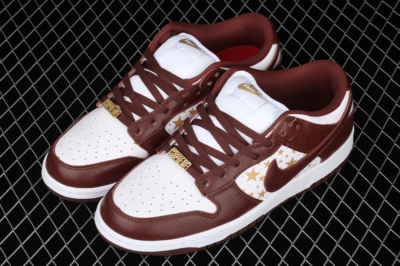 Nike SB Dunk Low Supreme Stars Barkroot Brown