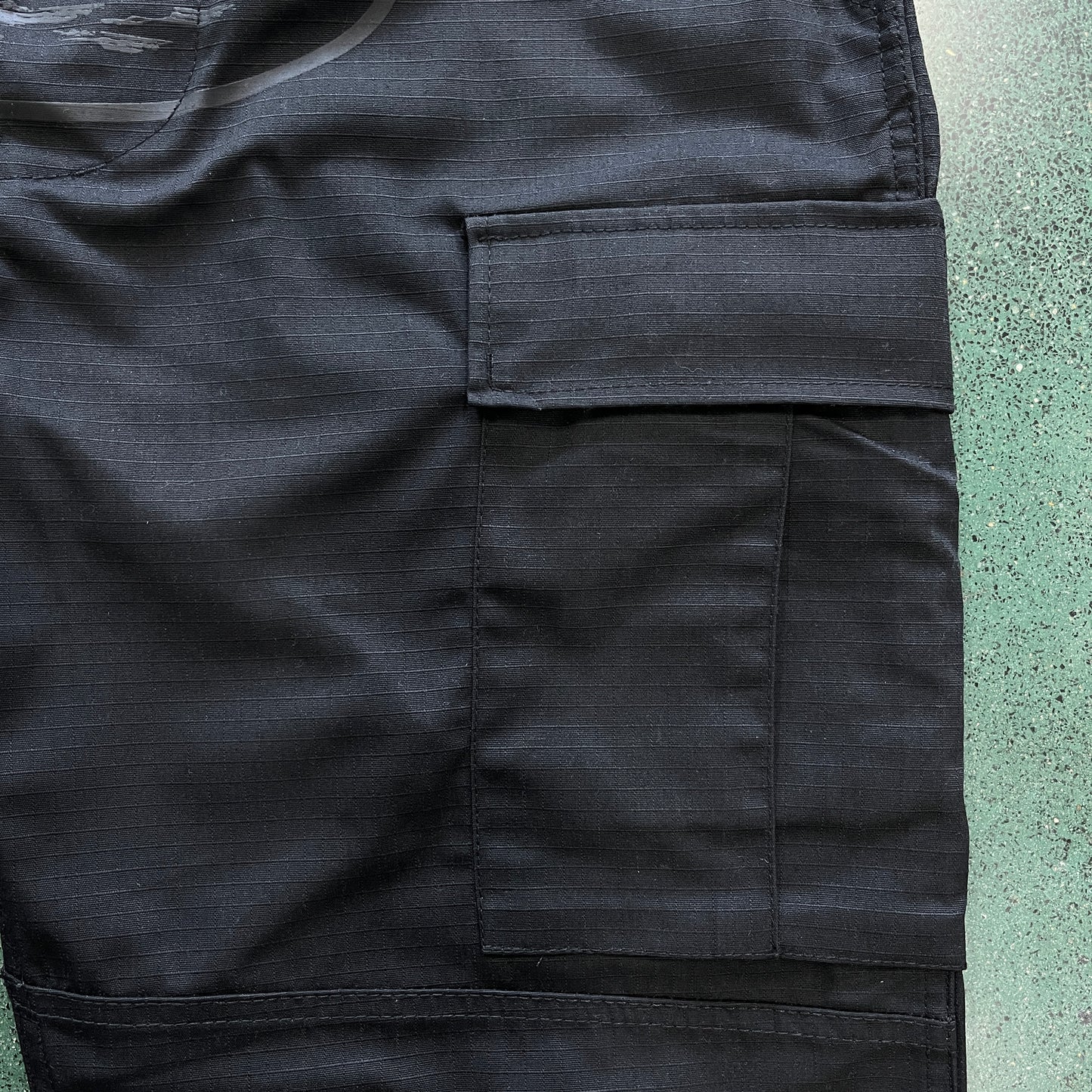 Corteiz Guerillaz Cargo Pants Triple Black