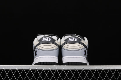 Nike SB Dunk Low Lunar Eclipse (East)