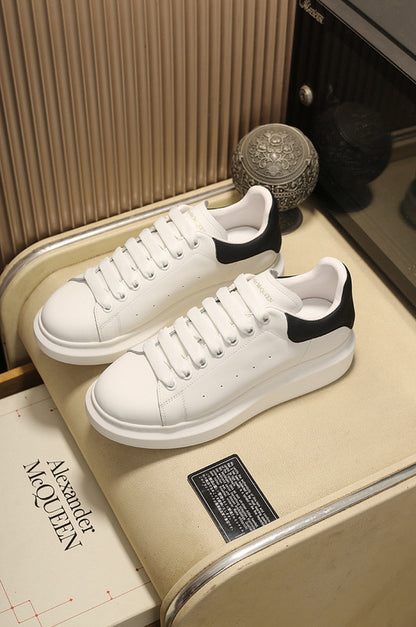 Alexander McQueen Oversized White Marfil Black