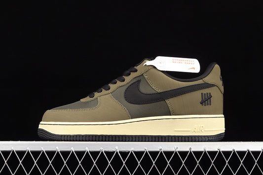 Nike Air Force 1 Low Undefeated Ballistic Dunk vs AF1