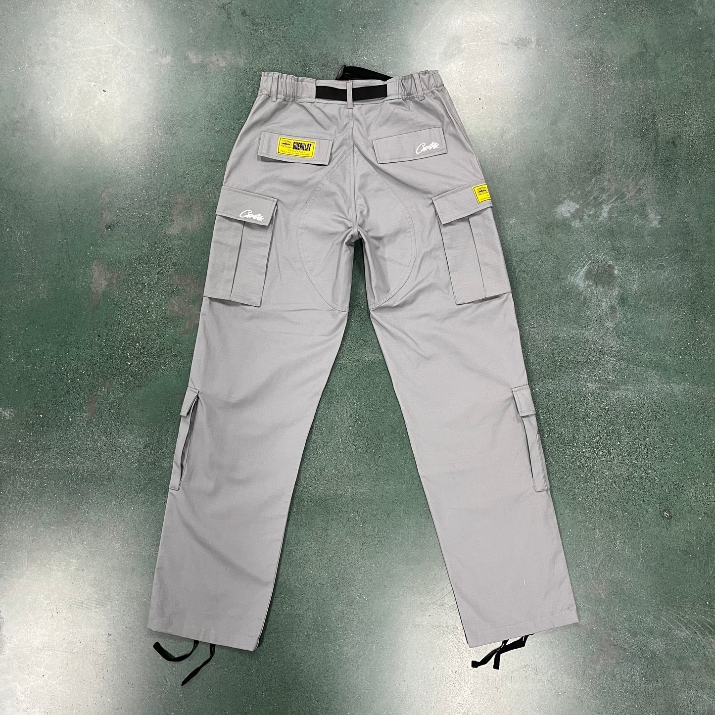 Corteiz Guerillaz Cargo Pants Stone Grey