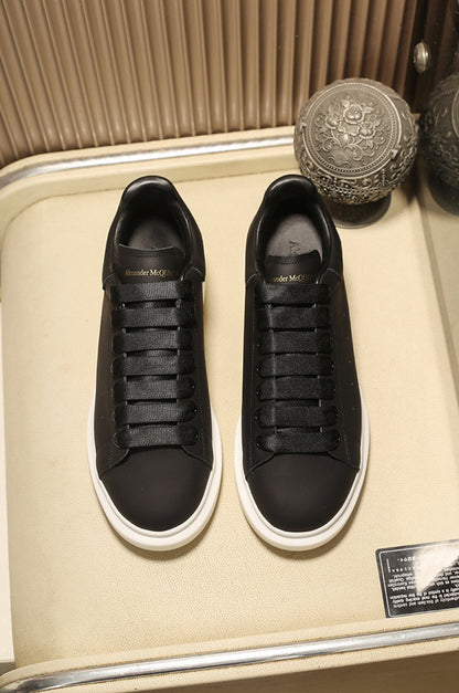 Alexander McQueen Oversized Black White Sole