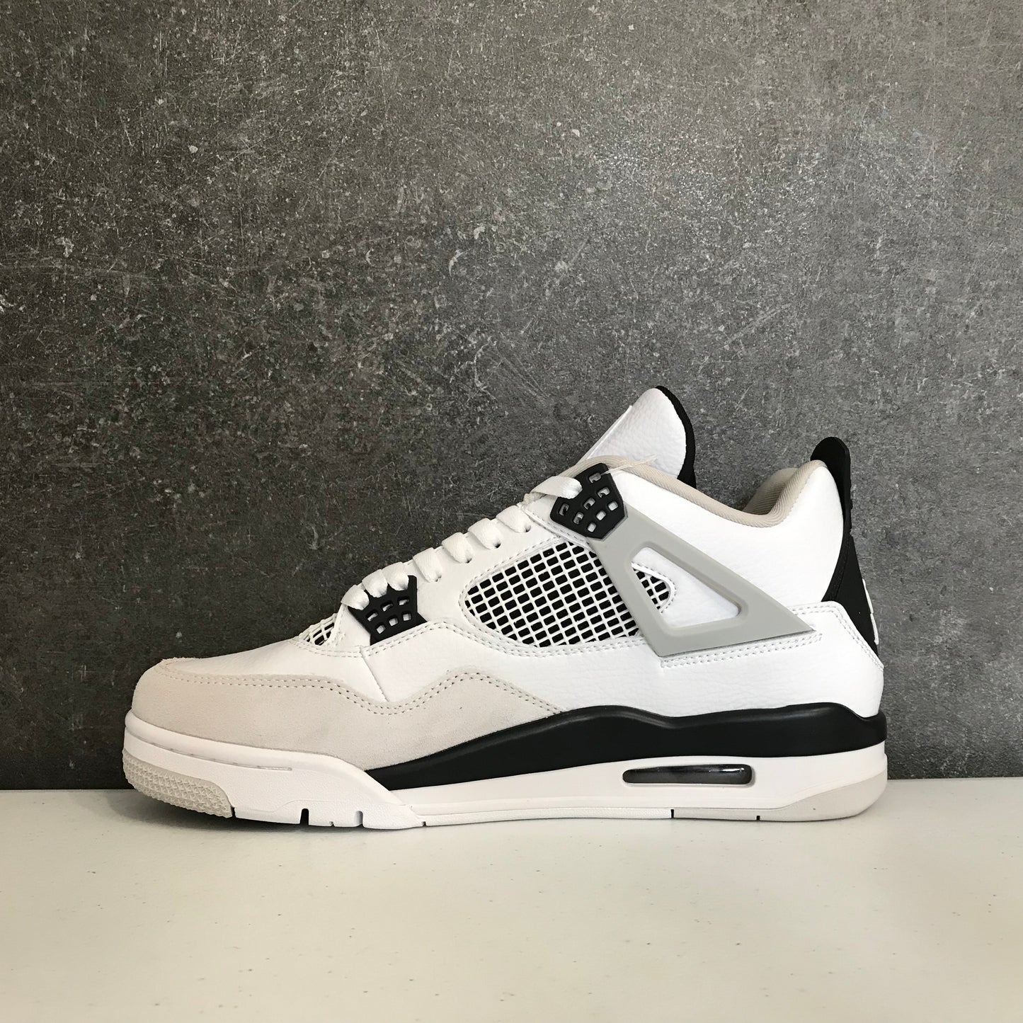 Jordan 4 Retro Military Black