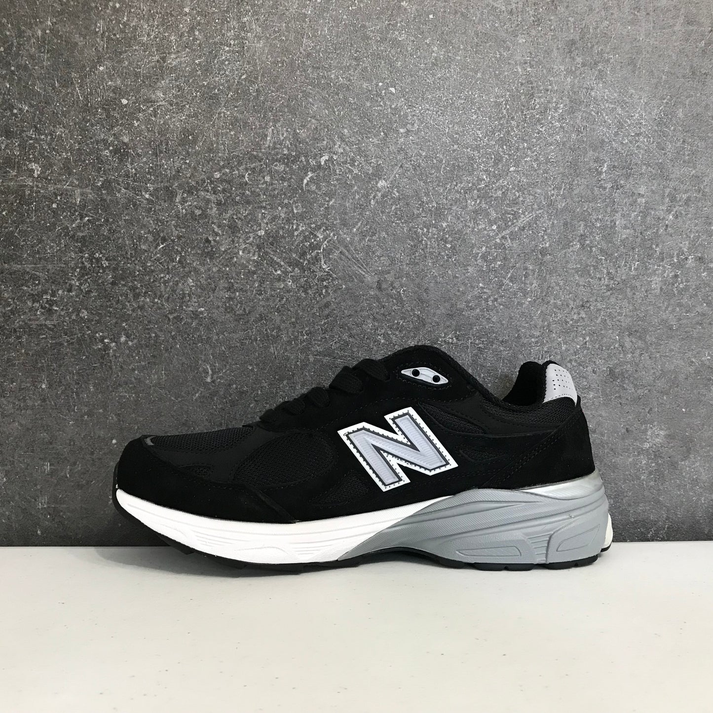 New Balance 990v3 Kith Black