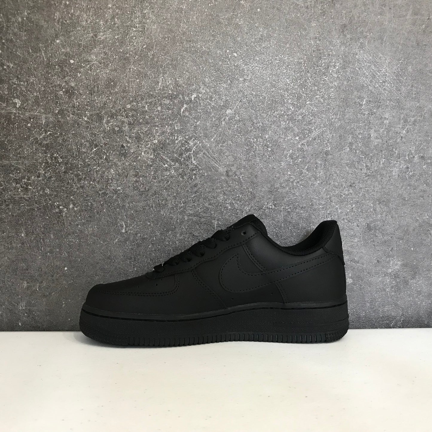 Nike Air Force 1 Low '07 Black