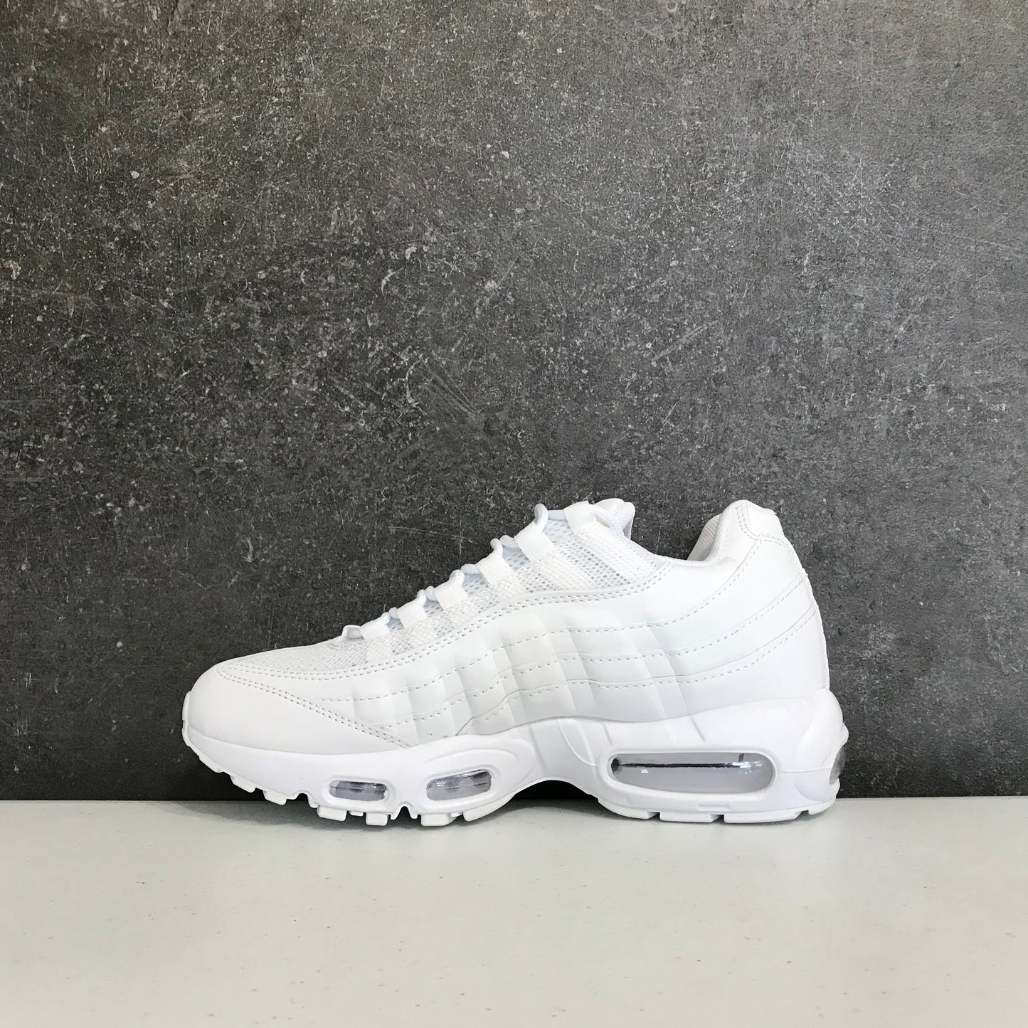 Nike Air Max 95 Essential Triple White