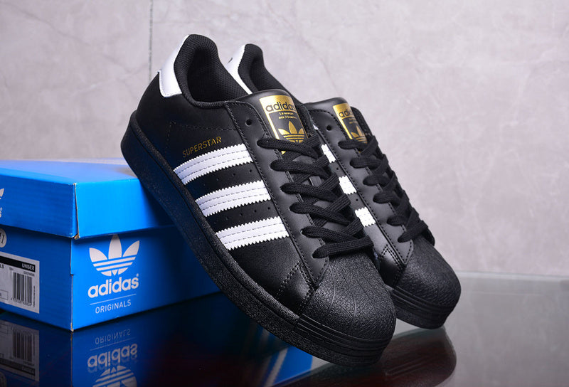 Adidas Superstar Core Black Cloud White Gold