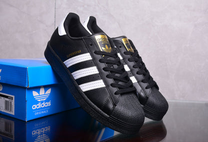 Adidas Superstar Core Black Cloud White Gold