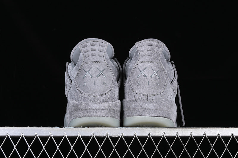 Jordan 4 Retro Kaws