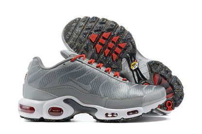 Nike Air Max Plus Grey Red