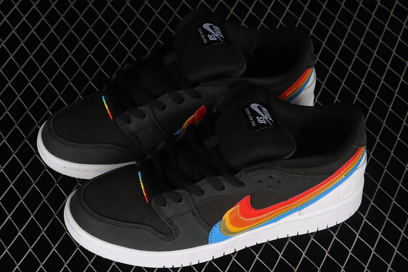 Nike SB Dunk Low Polaroid