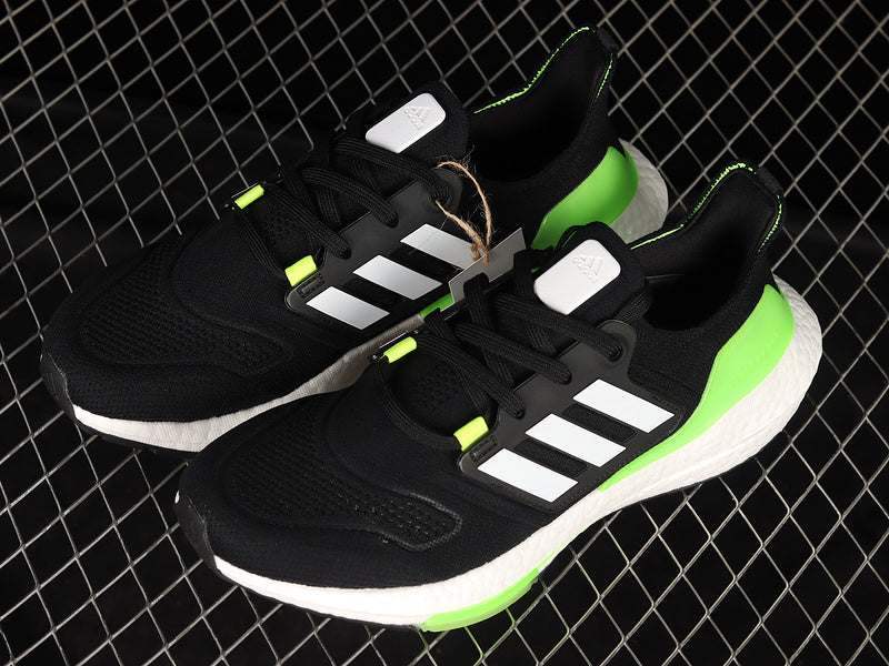 Adidas Ultra Boost 22 Core Black Solar Green