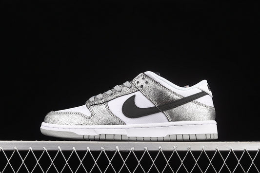 Nike Dunk Low Metallic Silver