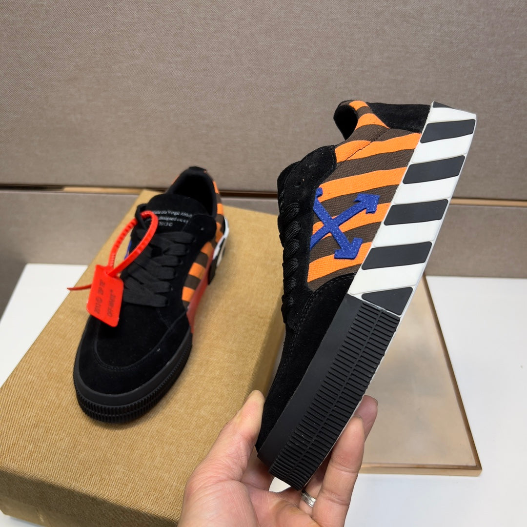 Off-White Vulc Low Black Orange