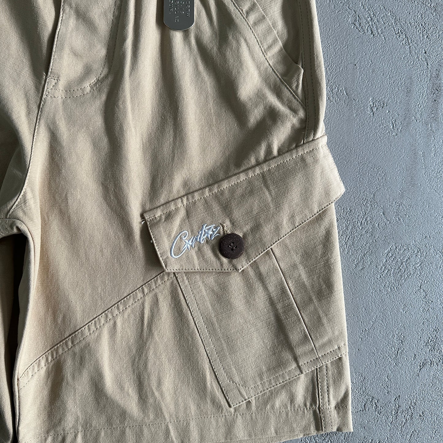 Corteiz Storm Cargo Shorts Beige