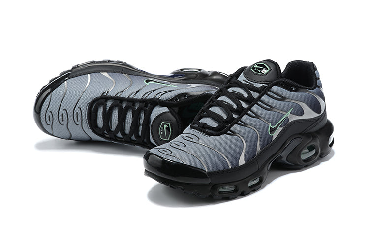 Nike Air Max Plus Black Particle Grey Vapour Green