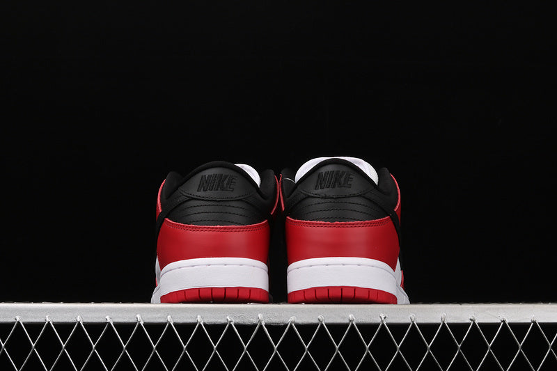 Nike SB Dunk Low J-Pack Chicago