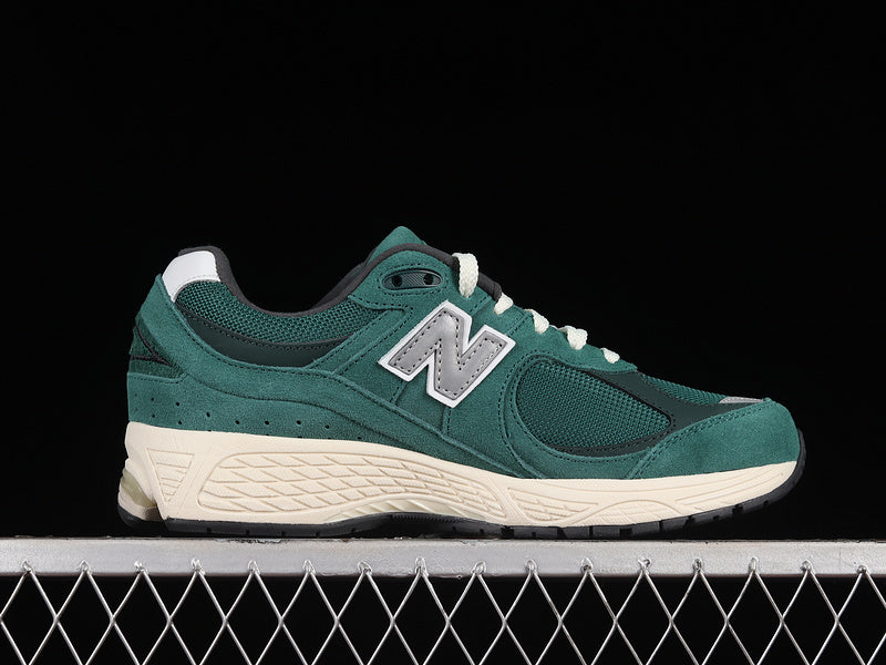 New Balance 2002R Green Night