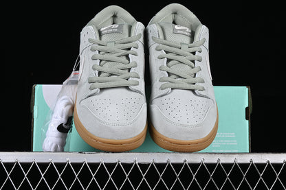 Nike SB Dunk Low Island Green Gum