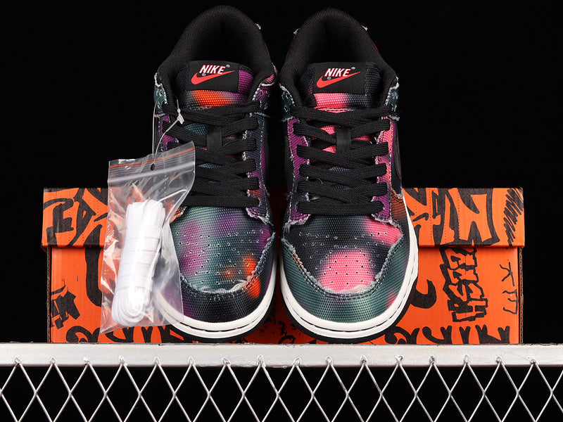 Nike Dunk Low Pink Graffiti