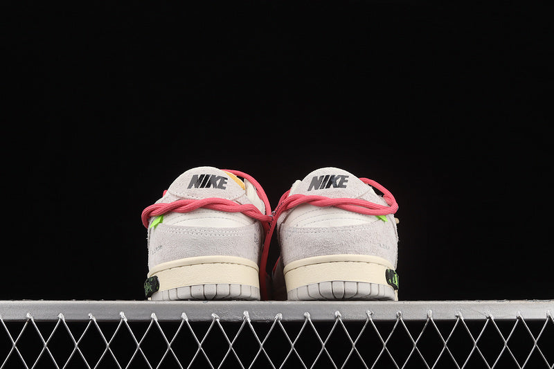 Nike Dunk Low Off-White Lot 17