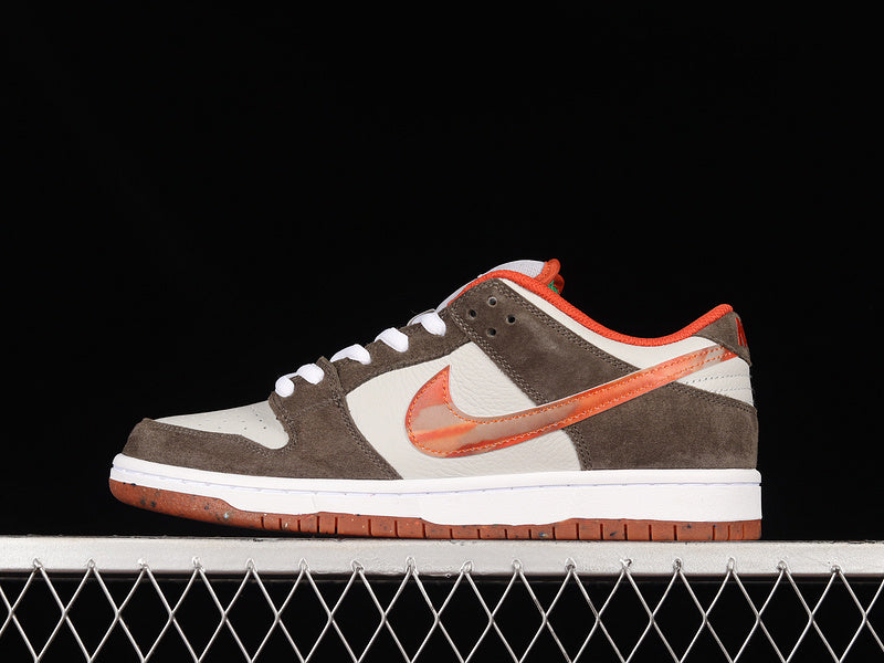 Nike SB Dunk Low Crushed D.C.