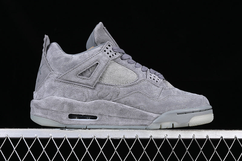 Jordan 4 Retro Kaws