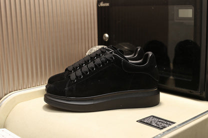 Alexander McQueen Oversized Triple Black