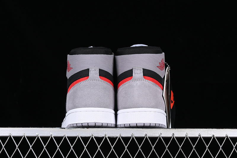 Jordan 1 Retro High Black Fire Red Cement