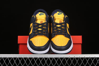 Nike Dunk Low Michigan