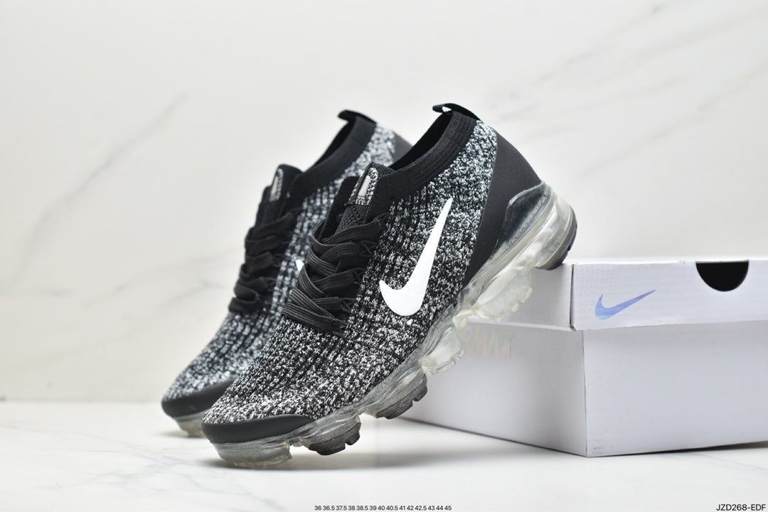 Nike Air VaporMax Flyknit 3 Oreo