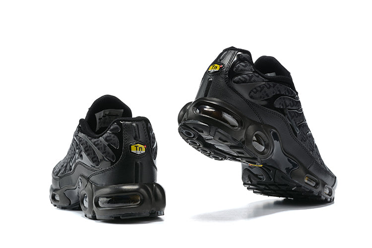 Nike Air Max Plus Black TN Pattern