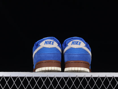 Nike SB Dunk Low Gold Rail